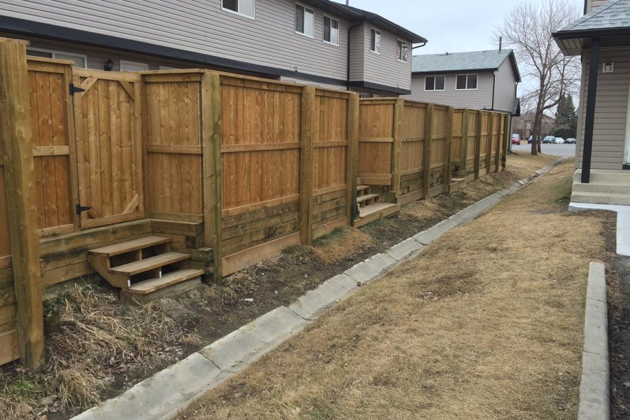 Mutli-yard Fence